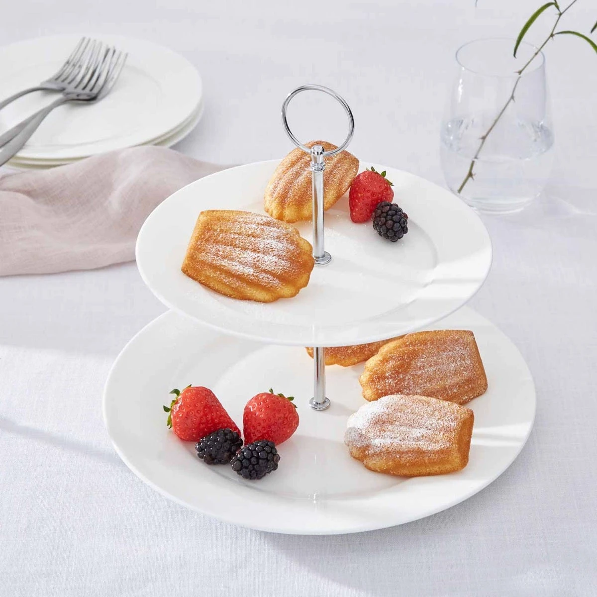 Serendipity 2-Tier Cake Stand - Image 4