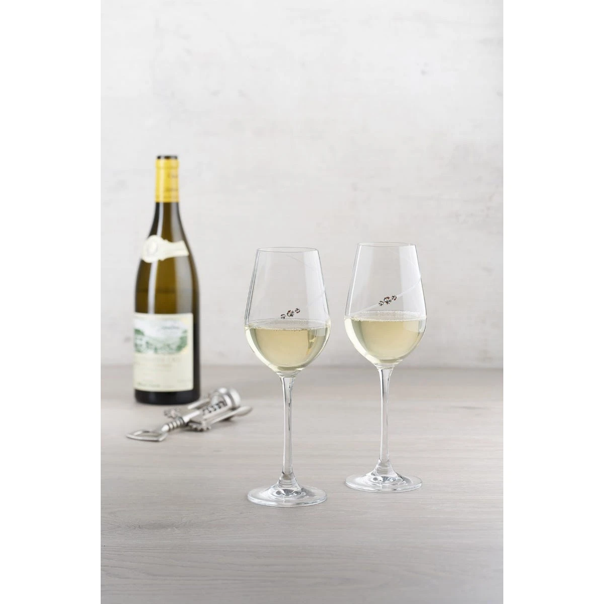 Auris Crystal Set Of 2 Red Wine Glasses - Image 2