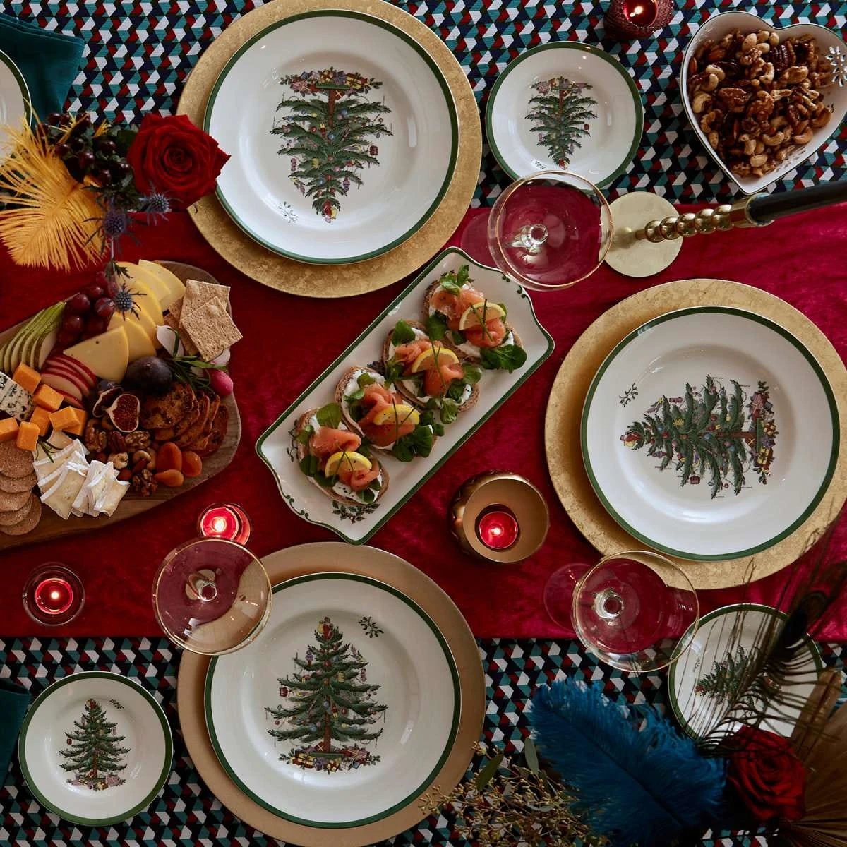 Spode Christmas Tree Chip & Dip Bowl - Image 3